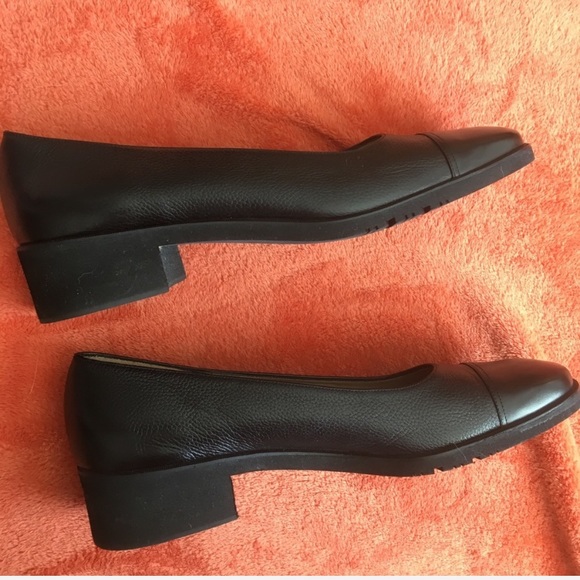 NWOT Salvatore Ferragamo Pebbled Leather Loafers - Picture 6 of 7